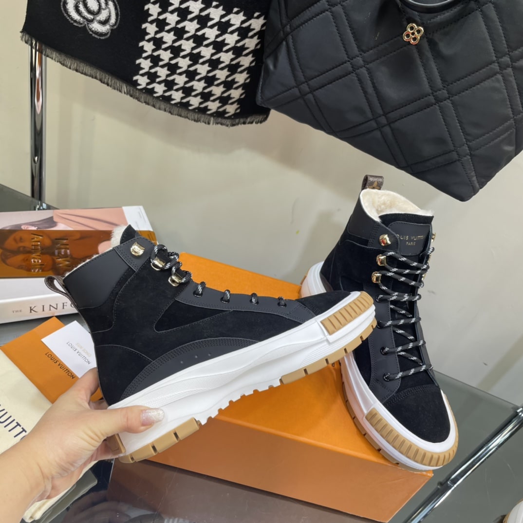 Louis Vuitton Squad Sneaker Boots Black