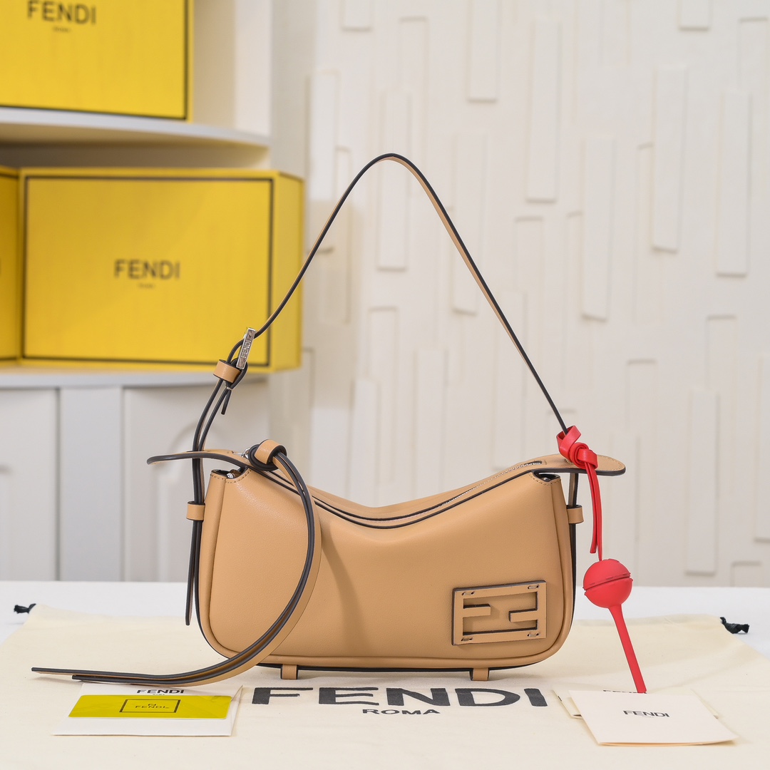 FENDI Simply crossbody bag - cnluxepick