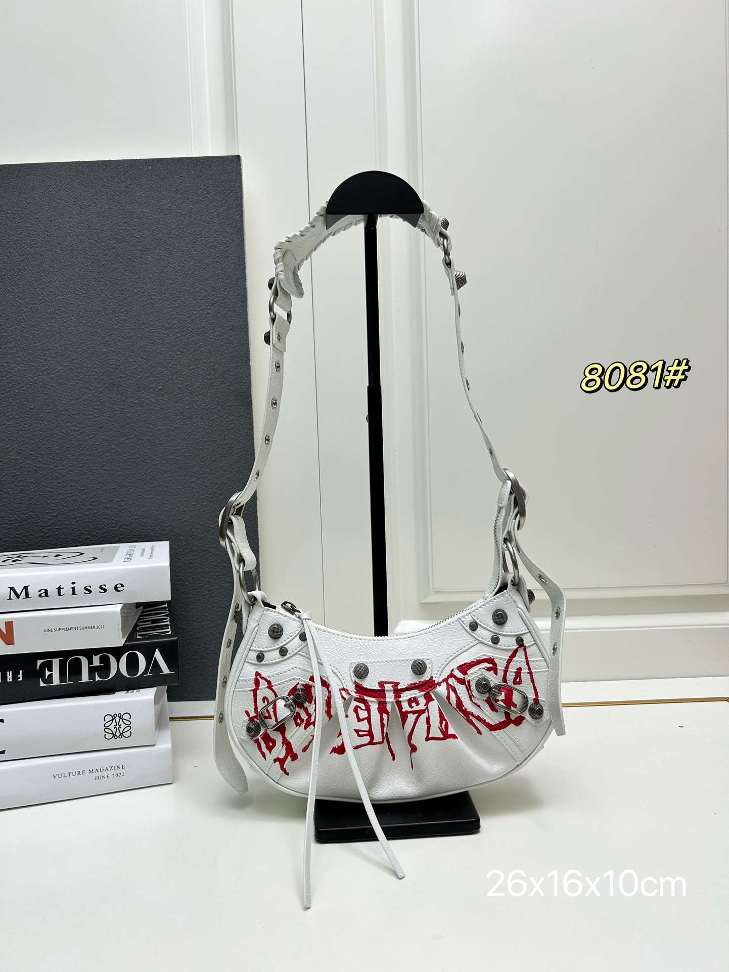 Balenciaga Le Cagole armpit - cnluxepick