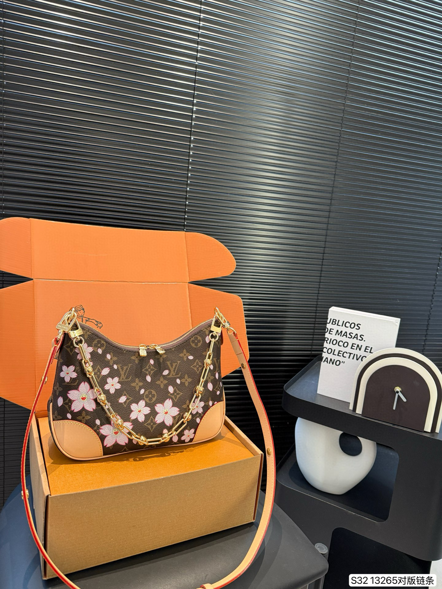 LV croissant medieval croissant Cherry blossom - cnluxepick