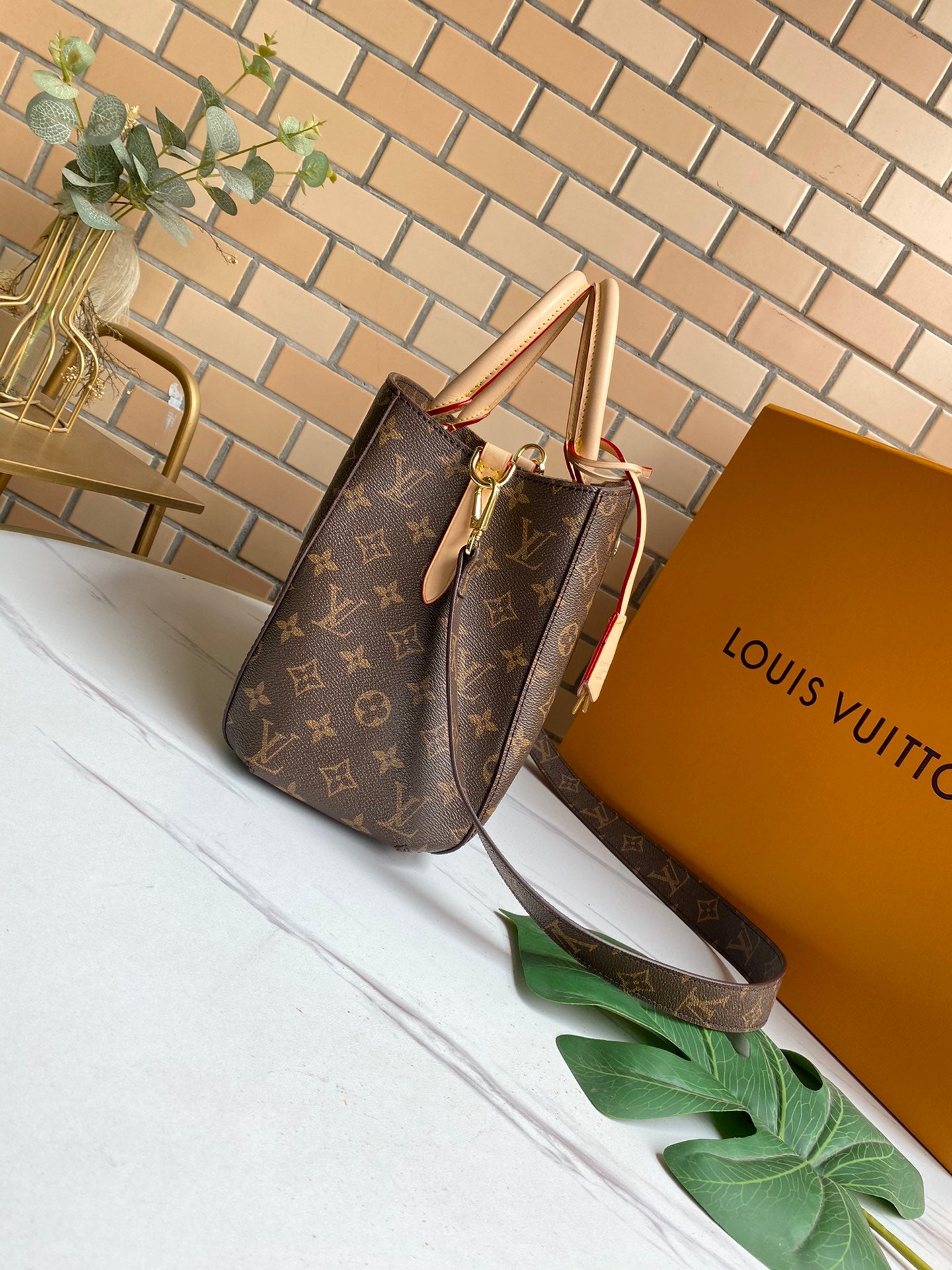 Louis Vuitton Montaigne BB 29Cm M41055