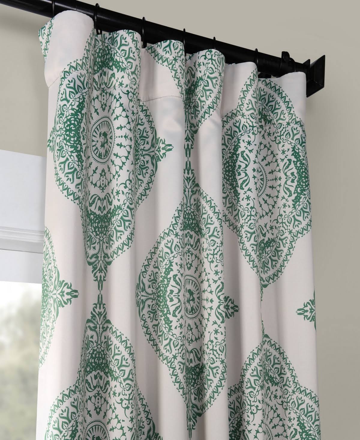 Exclusive Fabrics Furnishings Henna Blackout 50