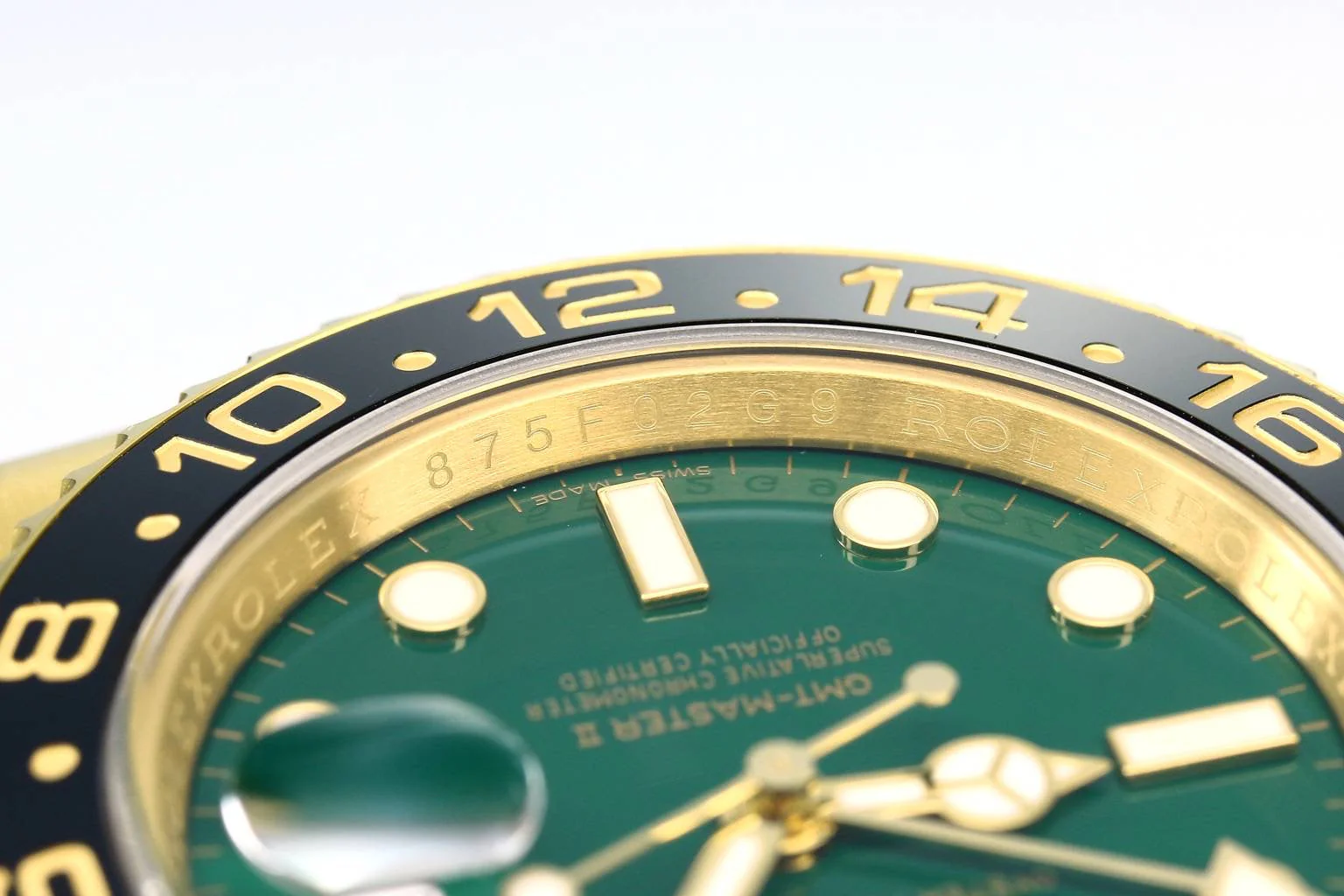 Rolex 25 GMT- Master II 40mm Gold Green Dial