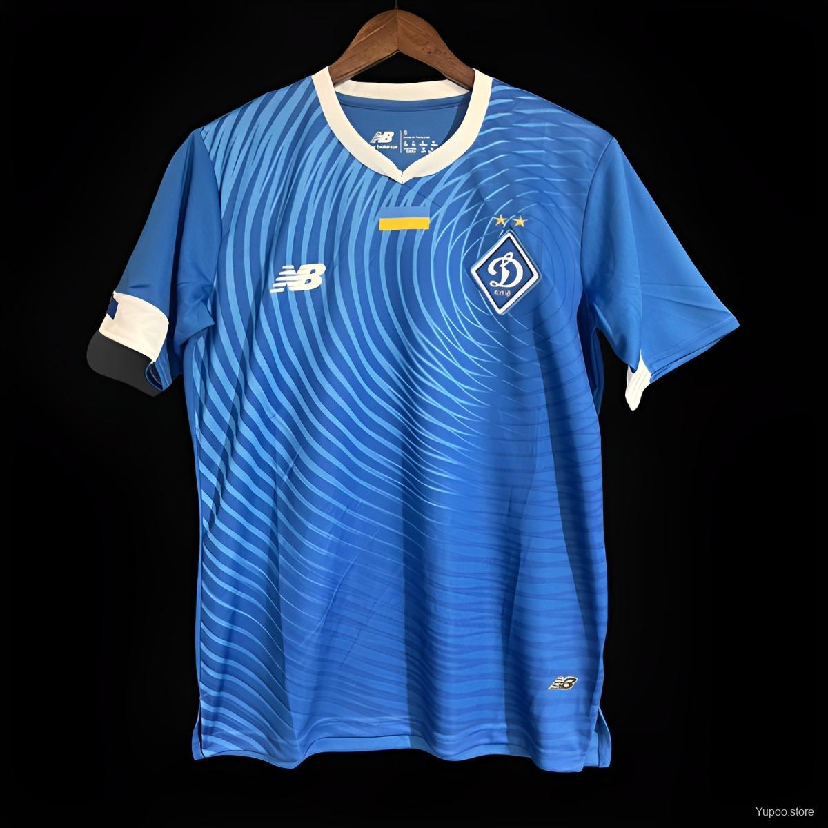 Dynamo Kiev maillot foot extérieur 2023 2024€14.99