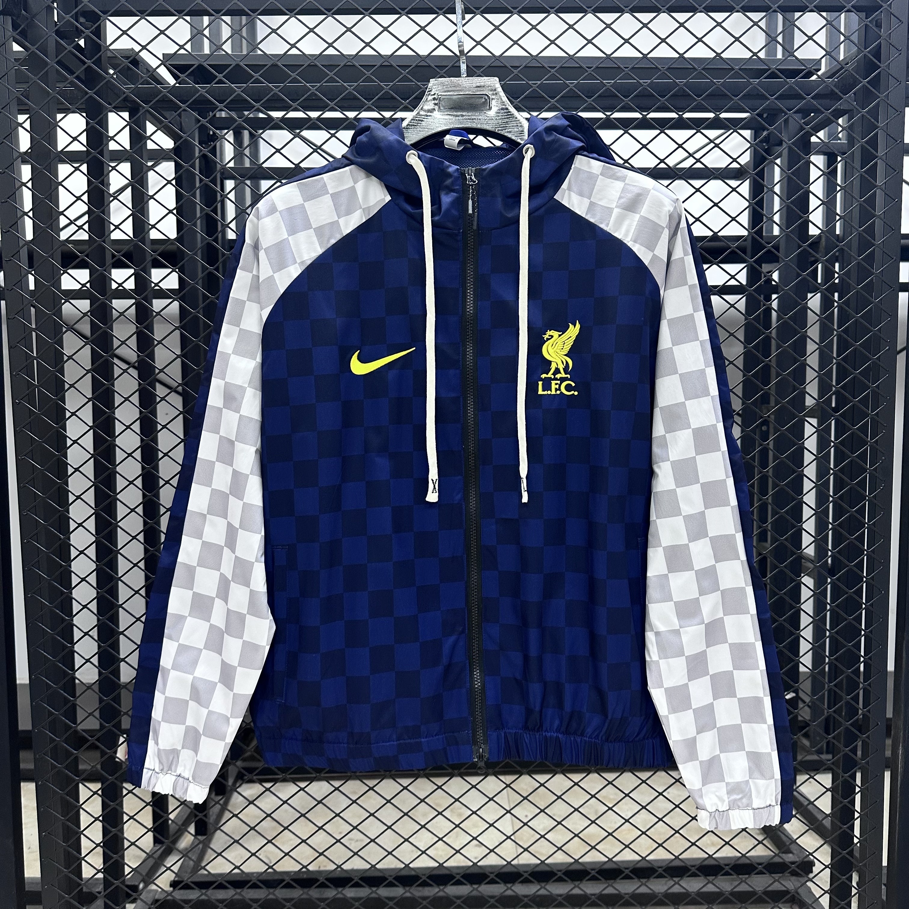 25-26 Season Liverpool waterproof hooded windbreaker