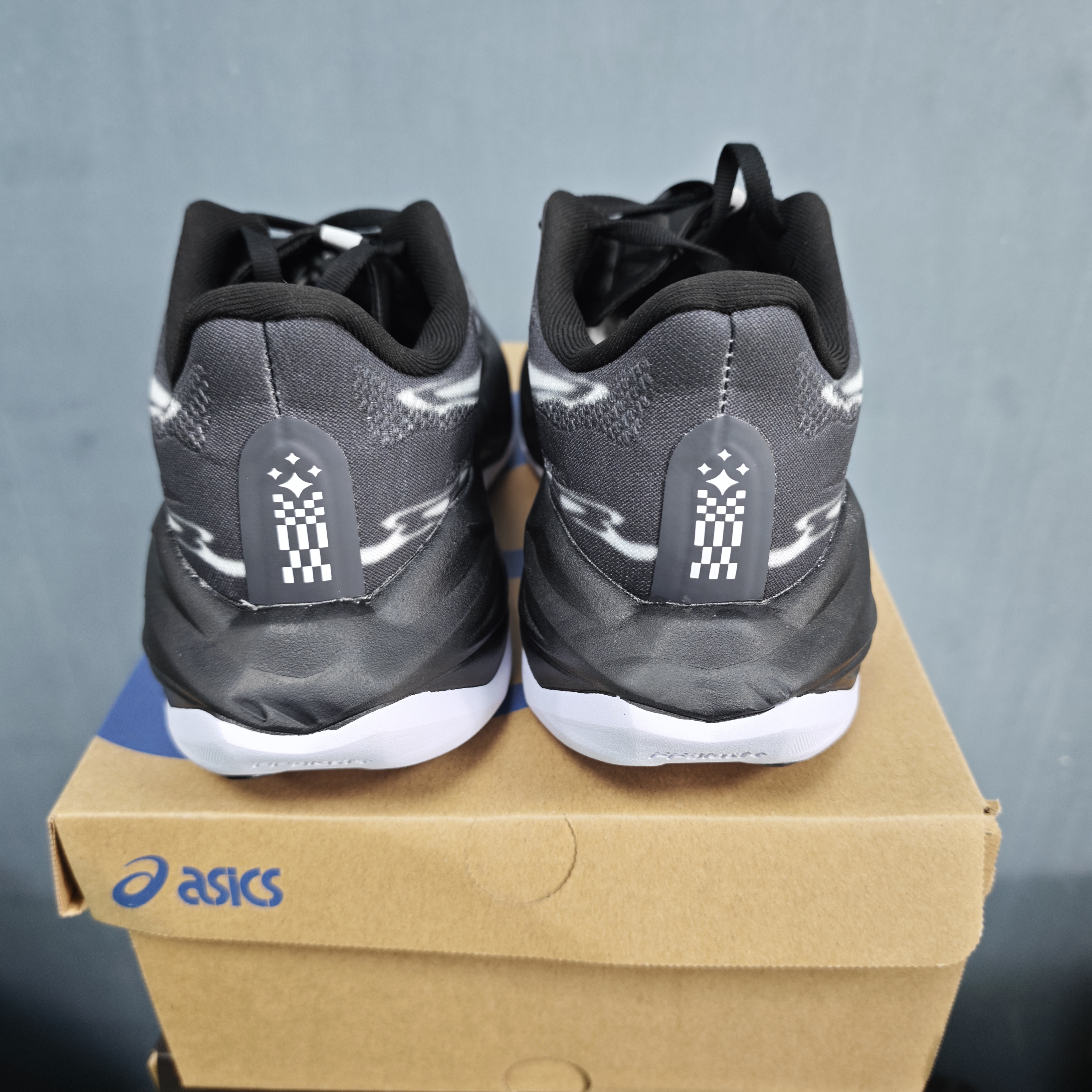 ASICS Superblast 3 Black/White