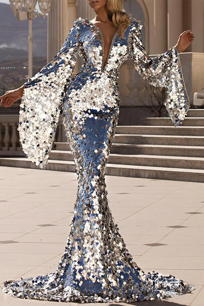 Elegant V-Neck Wrapped Maxi Dress with Bell SleevesClistos