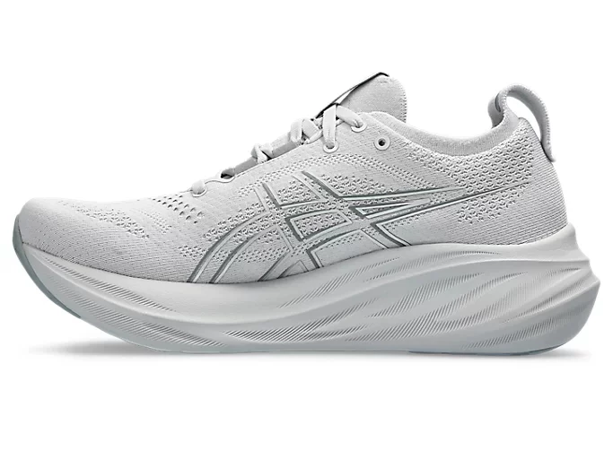 ASICS Gel-Nimbus 26 Gray