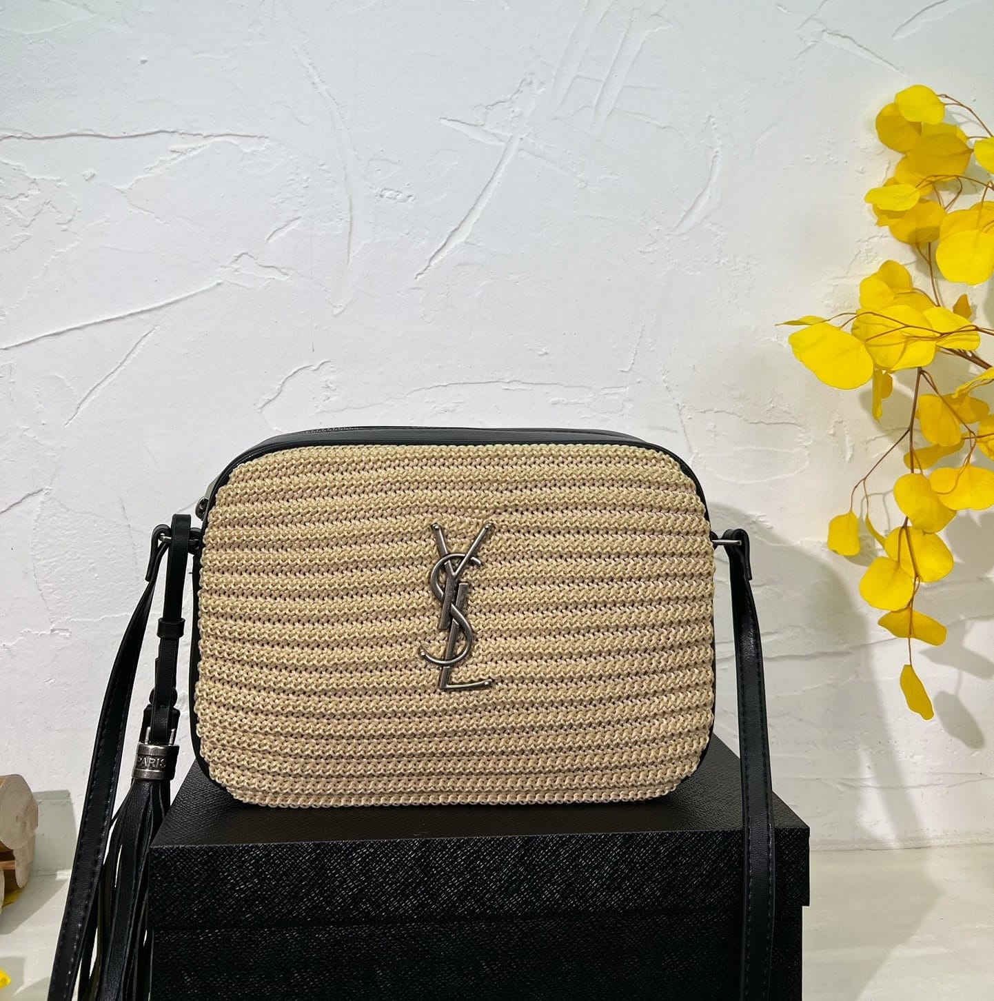 Saint Laurent Lou Camera Bag In Raffia And Smooth Leather Naturel 24Cm