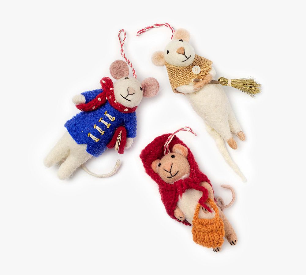 Handcrafted Country Mice Ornaments - Set Of 3  sgtnighsdesigns