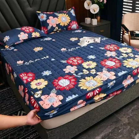 Cadar Set Queen/King Fitted Bedsheet With Cotton Anti Slip Mattress Cover Ready Stock