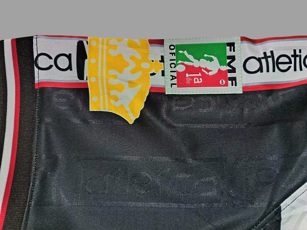 Retro Atlas 99/00 Third Jersey