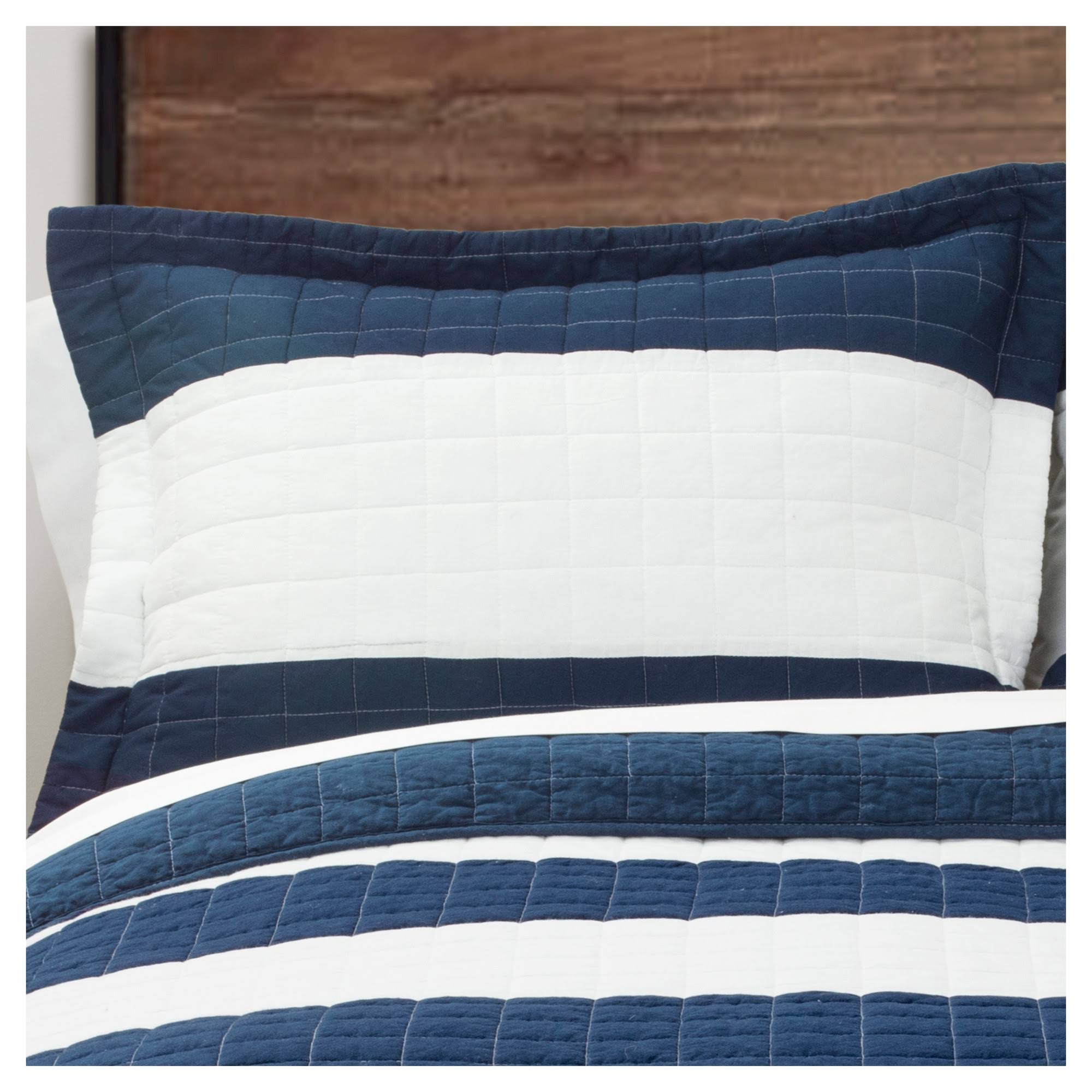 Stripe Quilt 3 Piece Set Full Queen Navy White Lush Decor