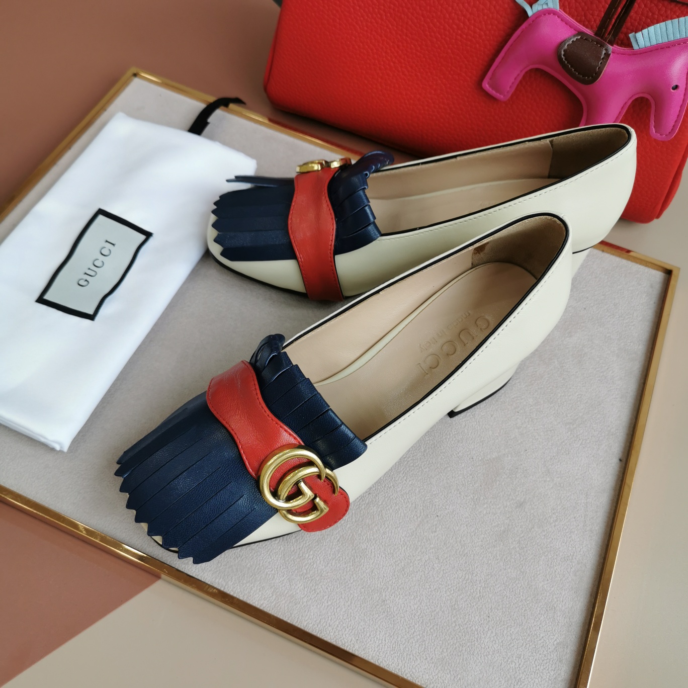 Gucci Wmns White And Blue Leather Mid-Heel Pump