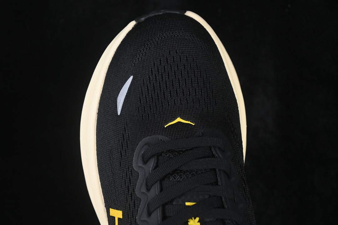 HOKA One One Bondi 9 Running Shoes