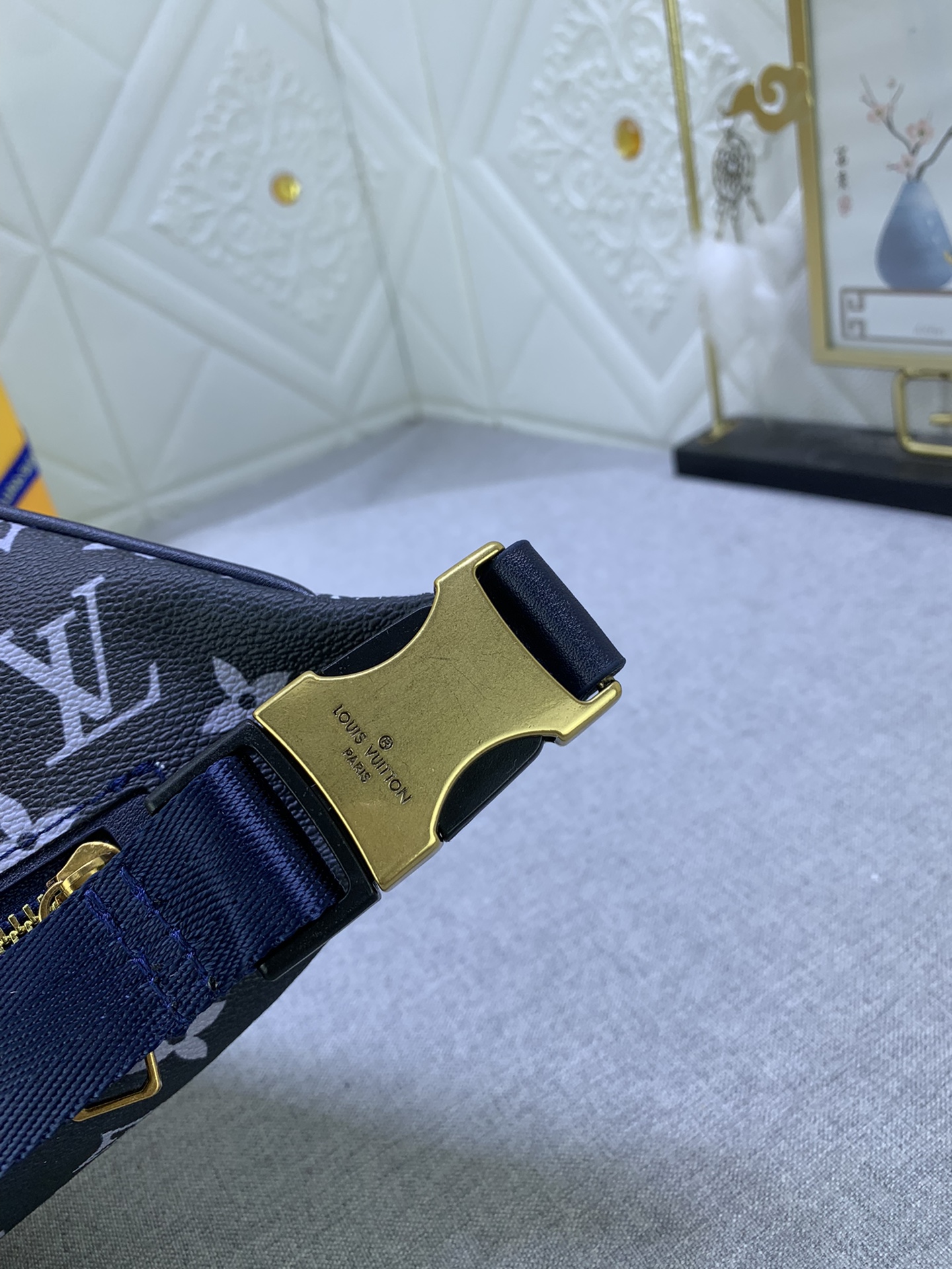 Louis Vuitton Discovery Bumbag Pm Ink Blue 44Cm M23905