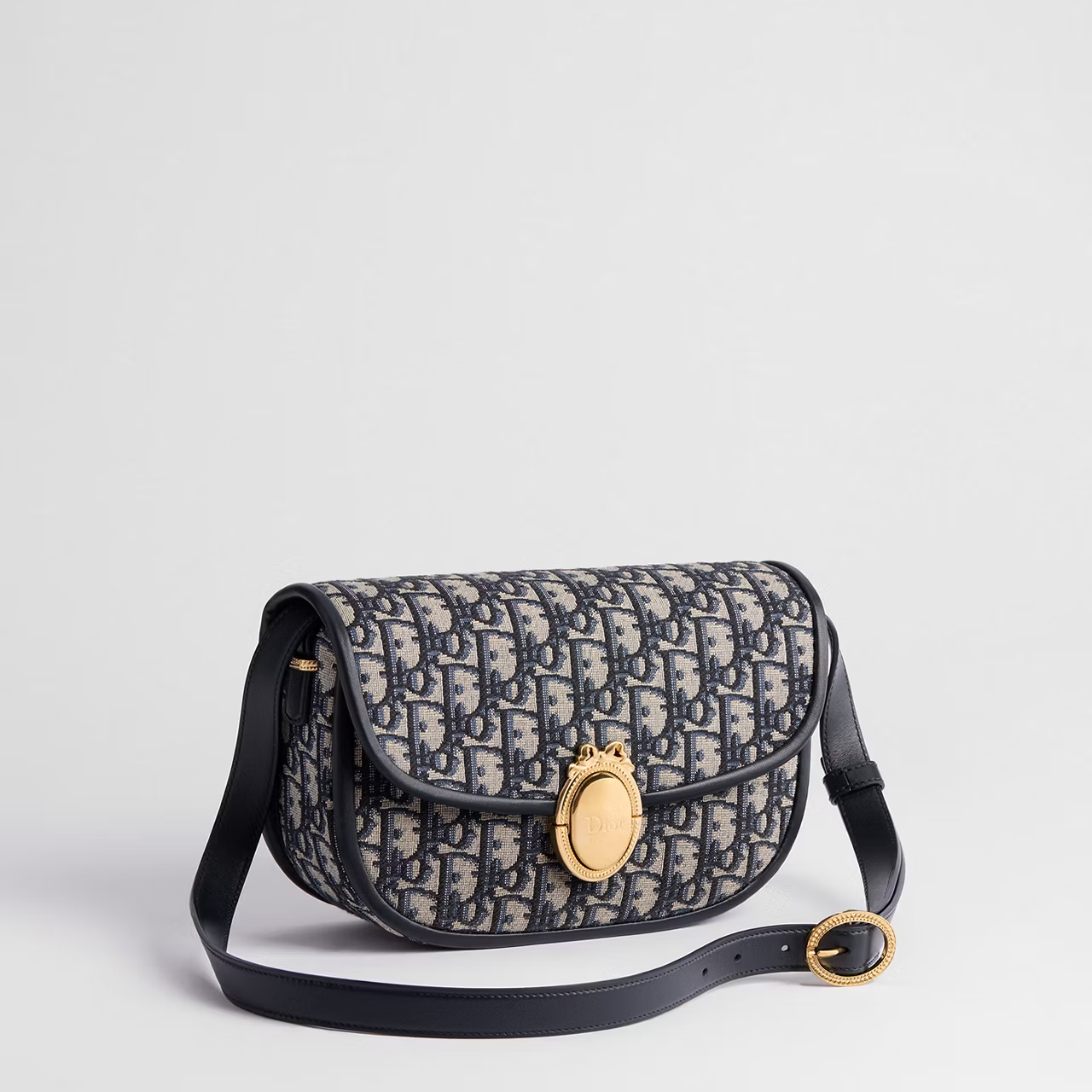 BAG（23 x 16 x 6.5 cm）