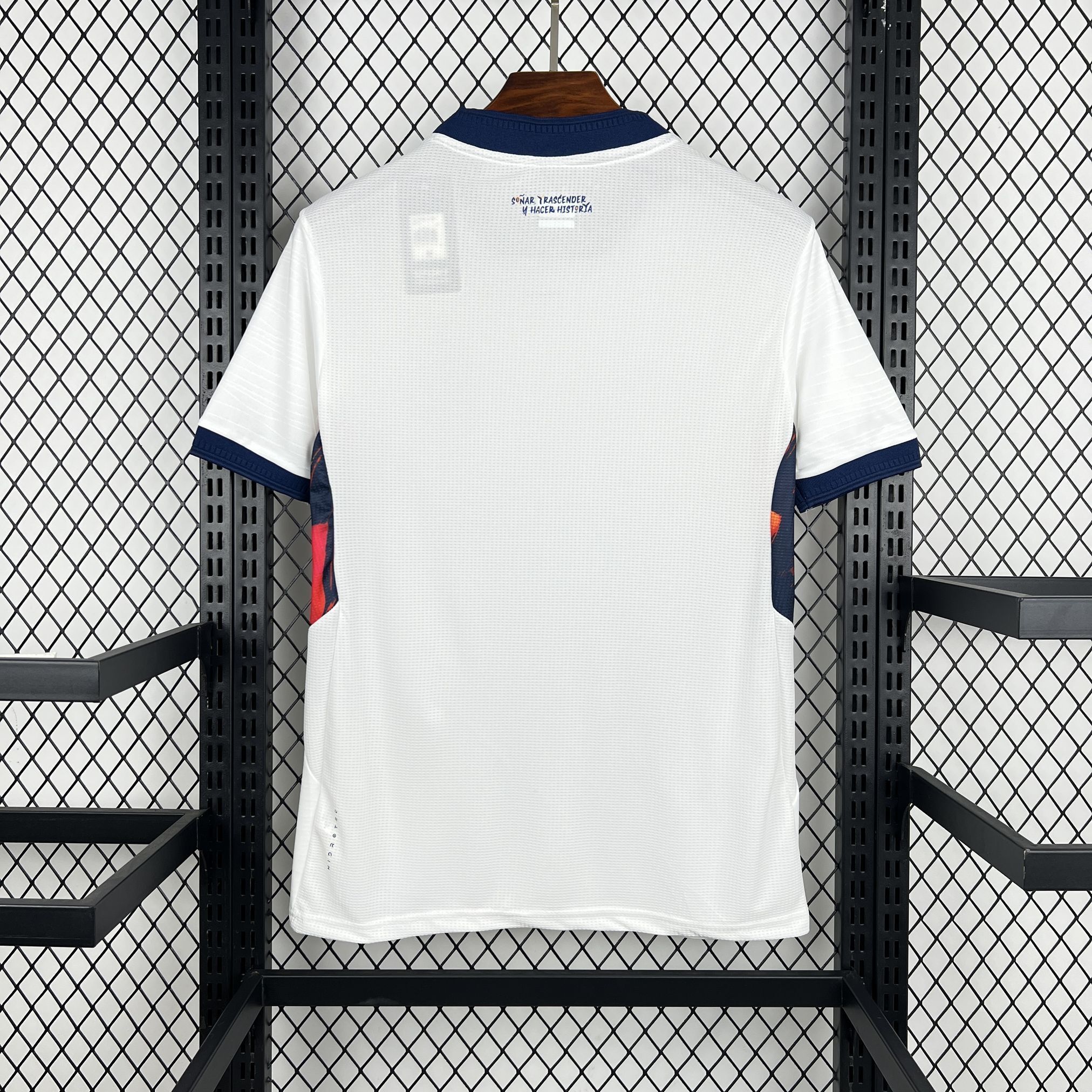Équateur maillot foot 2026 2027 Coupe Du Monde€14.99