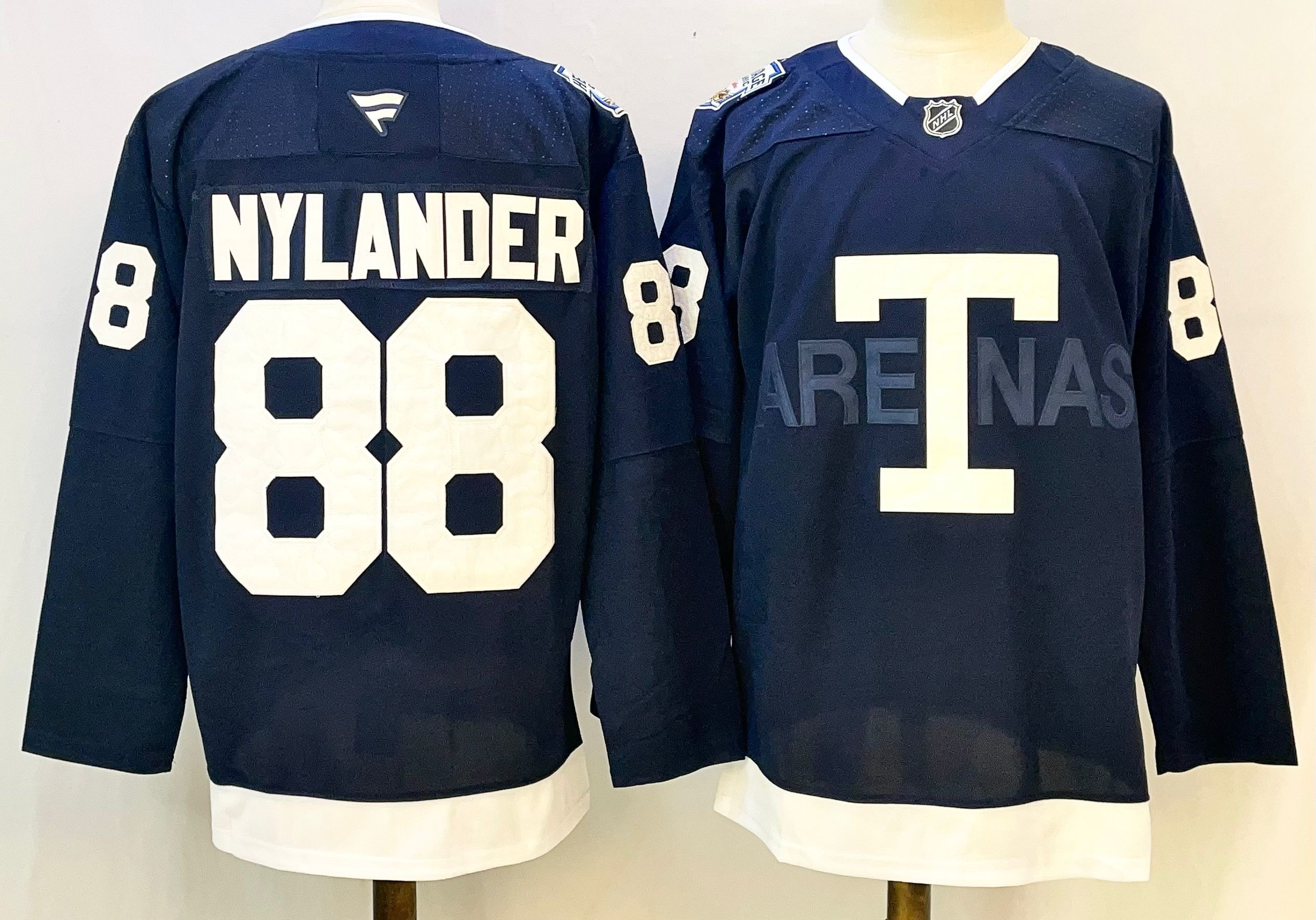 Men's Toronto Maple Leafs William Nylander #88 Fanatics Black Retro Version Player Jersey