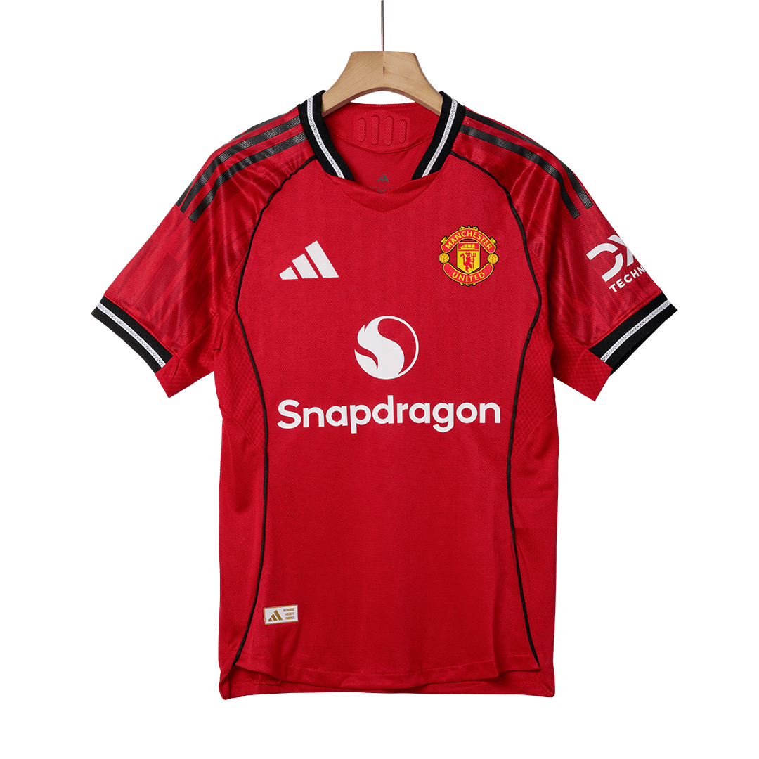 B.FERNANDES #8 Manchester United Home Player Version Jersey 2025/26
