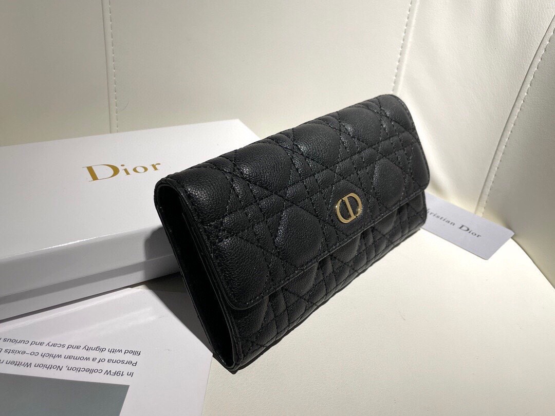 Dior's popular imported calfskin black classic bag - cnluxepick