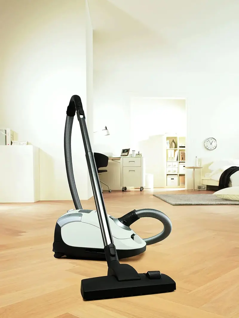 Pure Suction Canister Vacuum Cleaner – Lightweight Line-Powered Design for Deep Carpet & Hard-Floor Cleaning