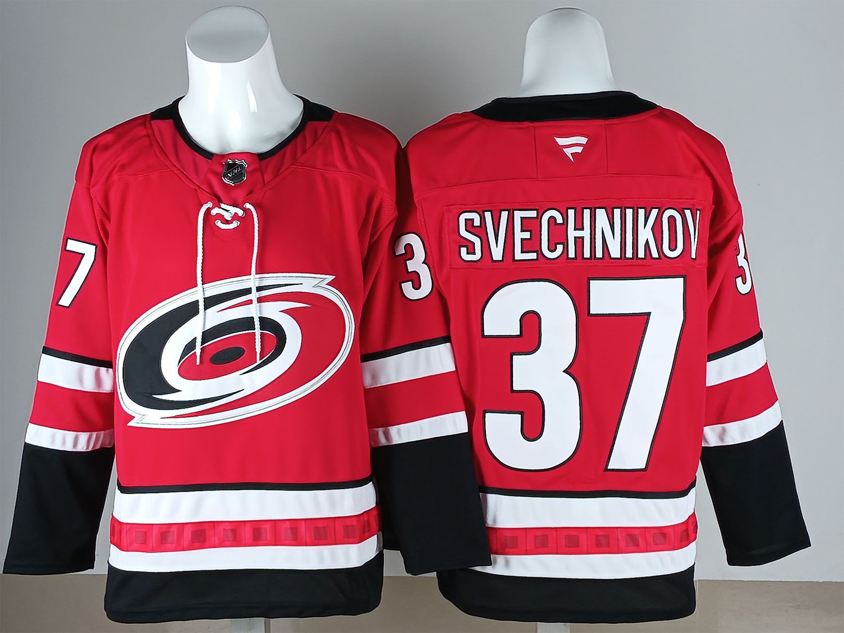 Carolina Hurricanes - Red