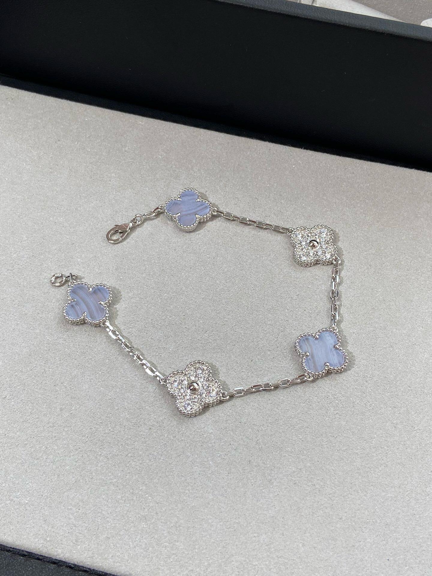 Van Cleef & Arpels four-leaf clover five-flower bracelet - cnluxepick