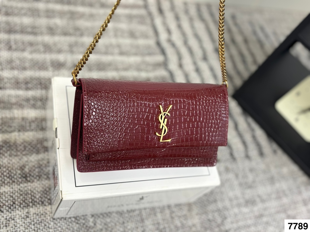 YSL's new Sunset crocodile leather chain bag - cnluxepick
