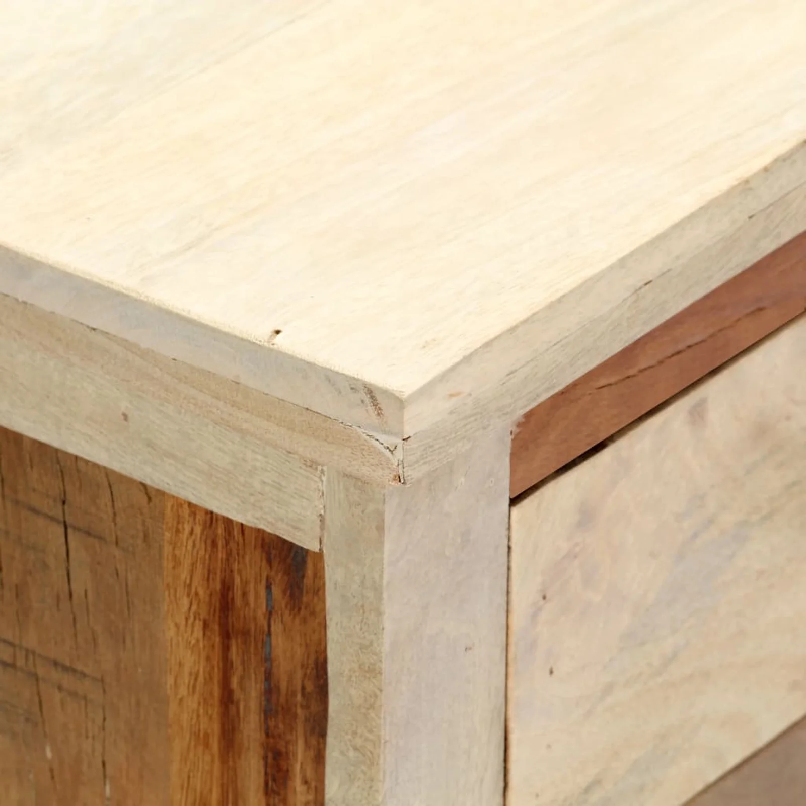 Side Cabinet 23.6