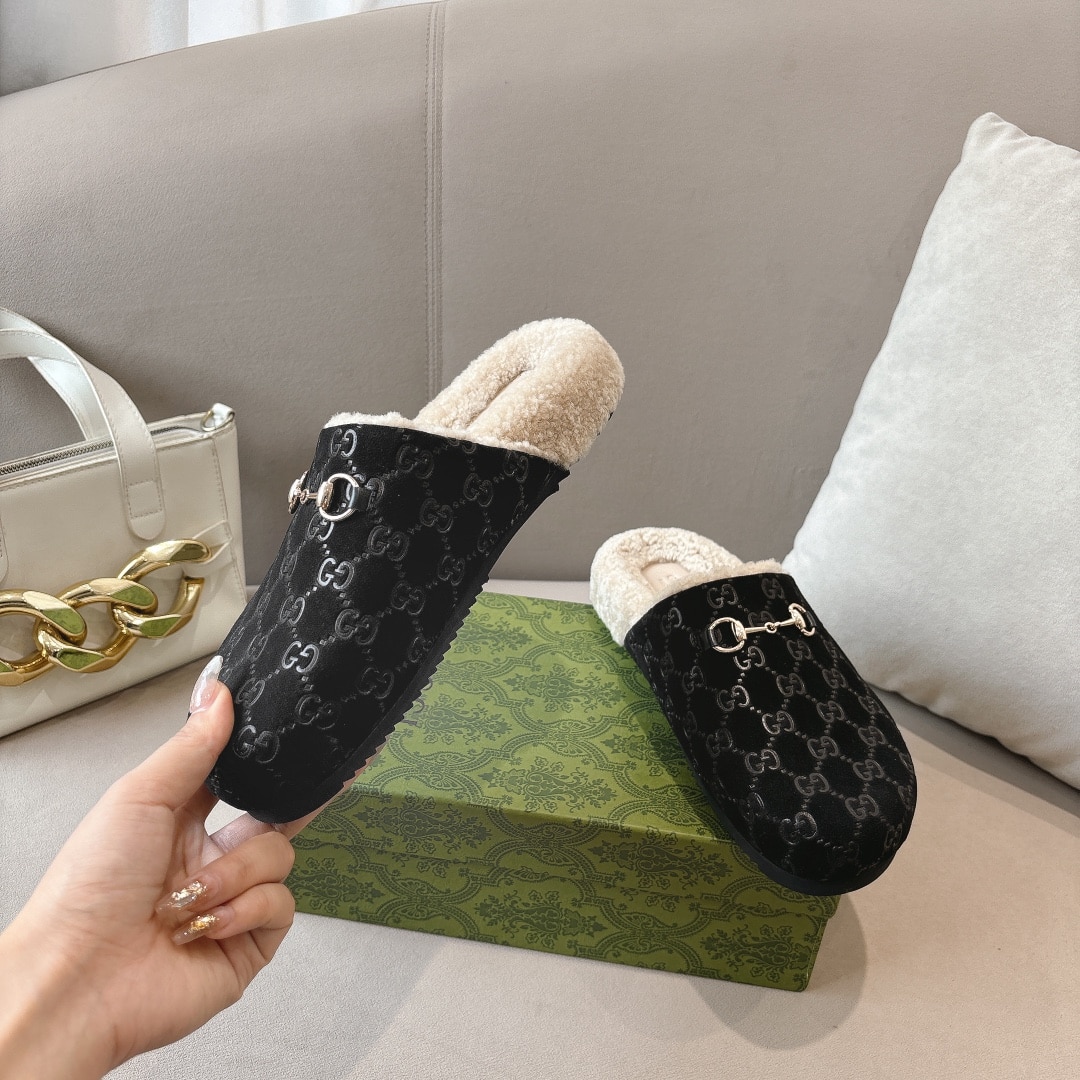 Gucci Women’S Horsebit Mule Gg Suede Black