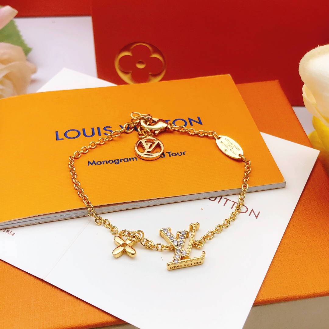 LV fashion bracelet - cnluxepick