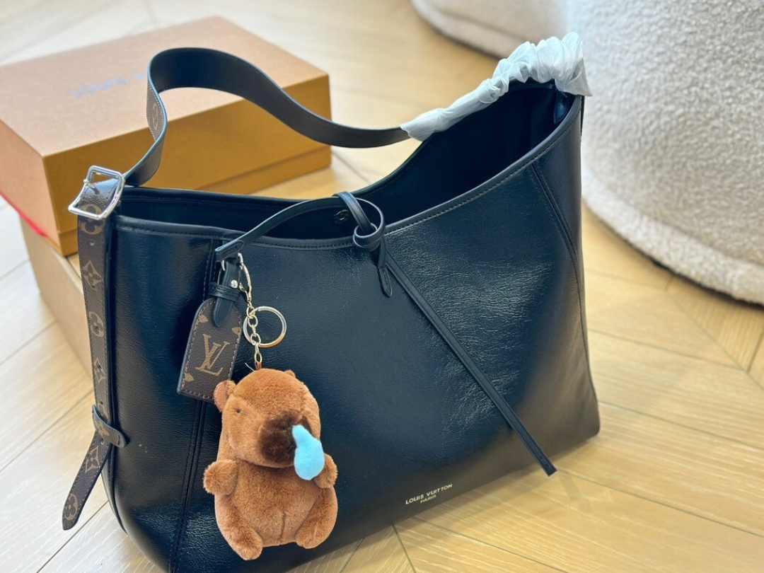 Louis Vuitton Carryall Dark Mm Black 39Cm M25143