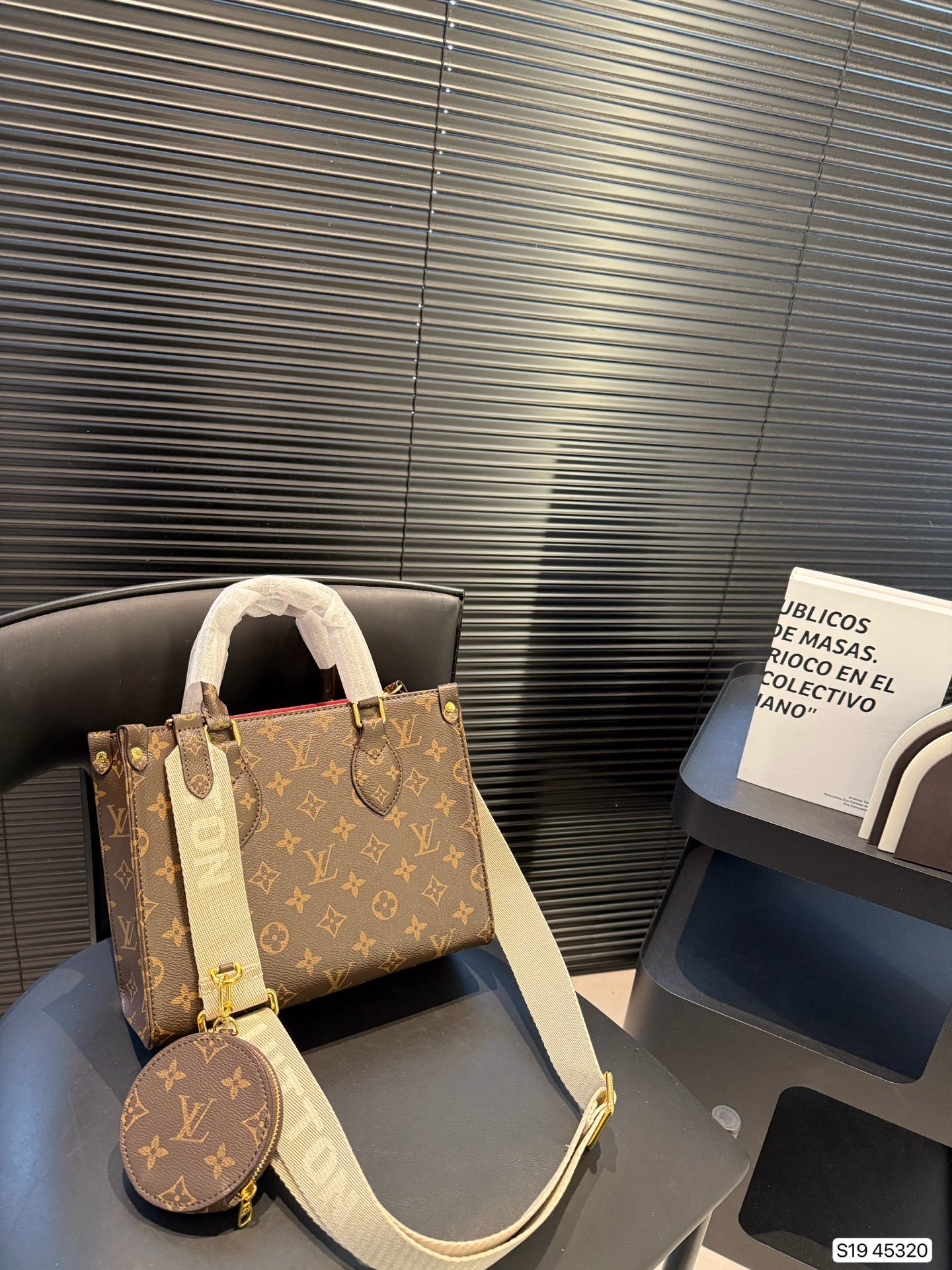 LV Onthego Tote bag is simple and neat - cnluxepick