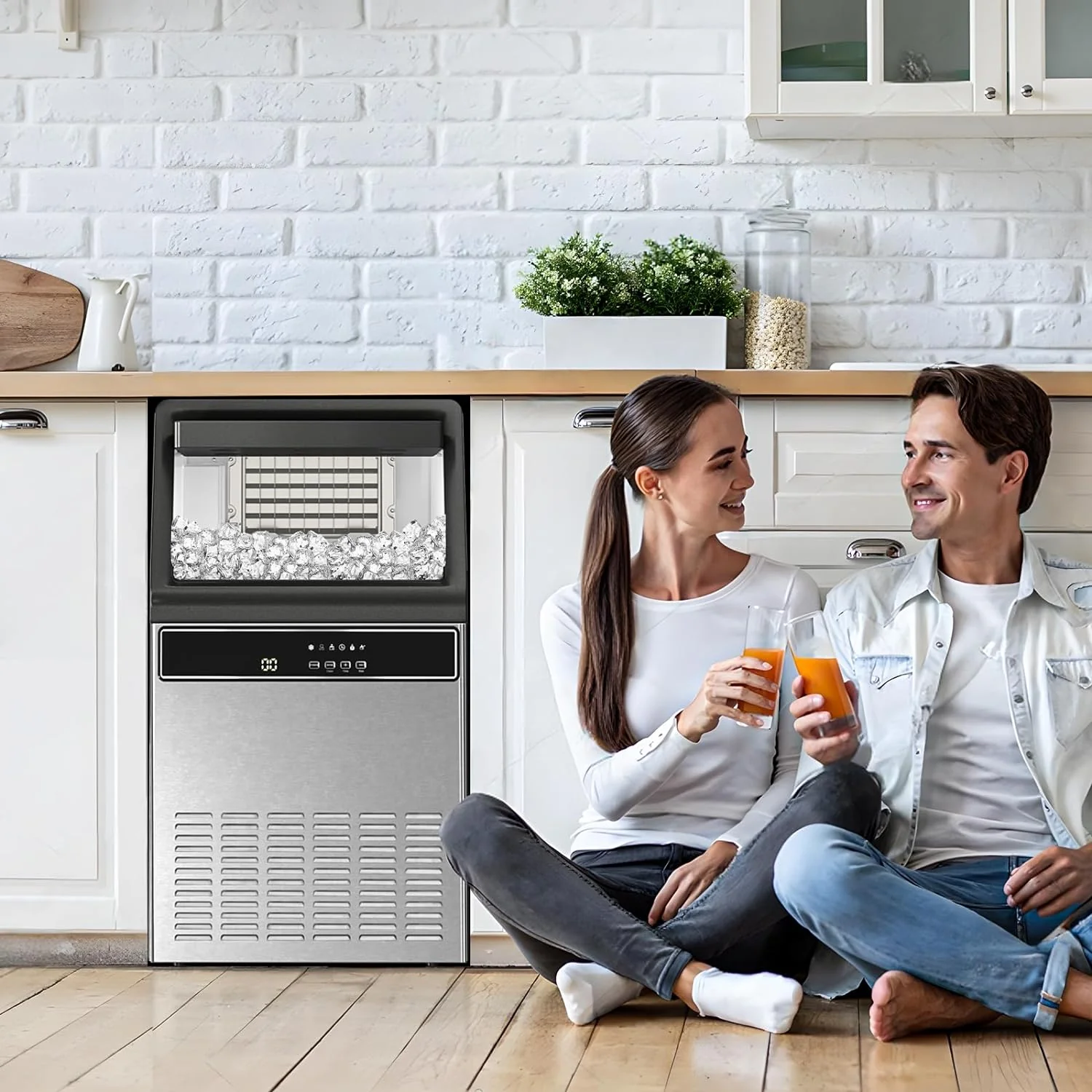 Commercial Ice Maker, Cubic Ice Machine with Self-Cleaning Function Z4790