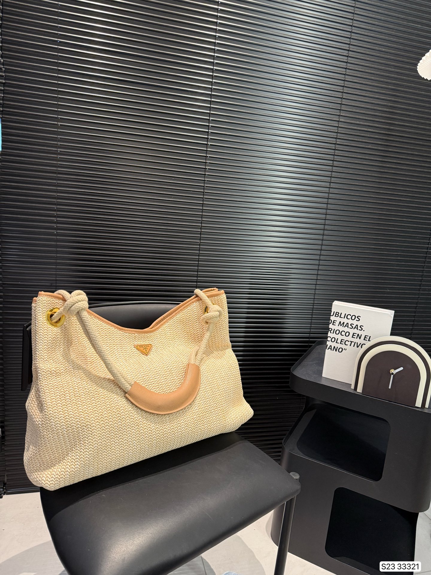 Prada triangle label shopping bag - cnluxepick