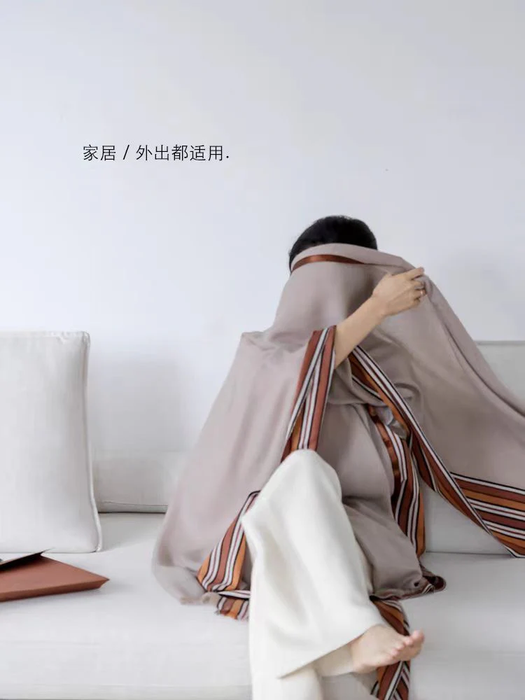 CP098 - LoroPian@ Fine Wool Silk Summer Air-Conditioned Blanket