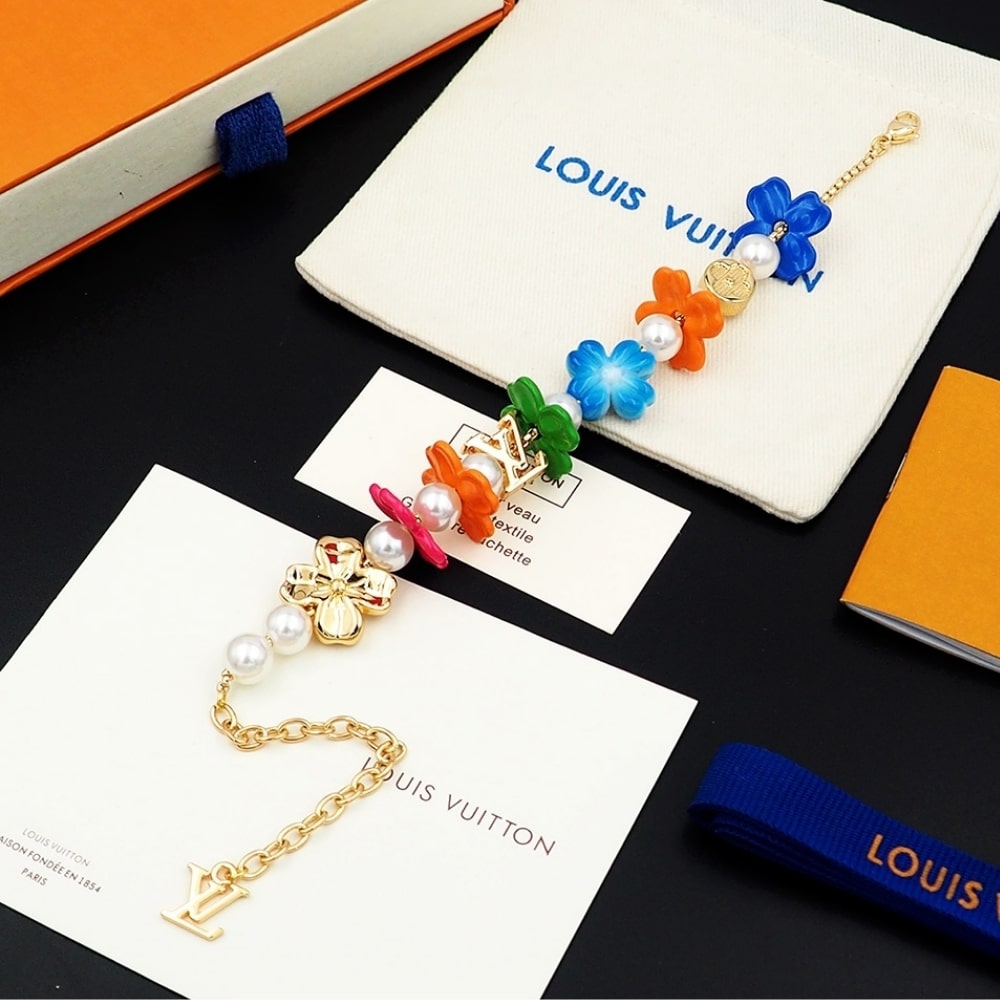 Louis Vuitton Lv Surfin’ Flower Bracelet M1603A