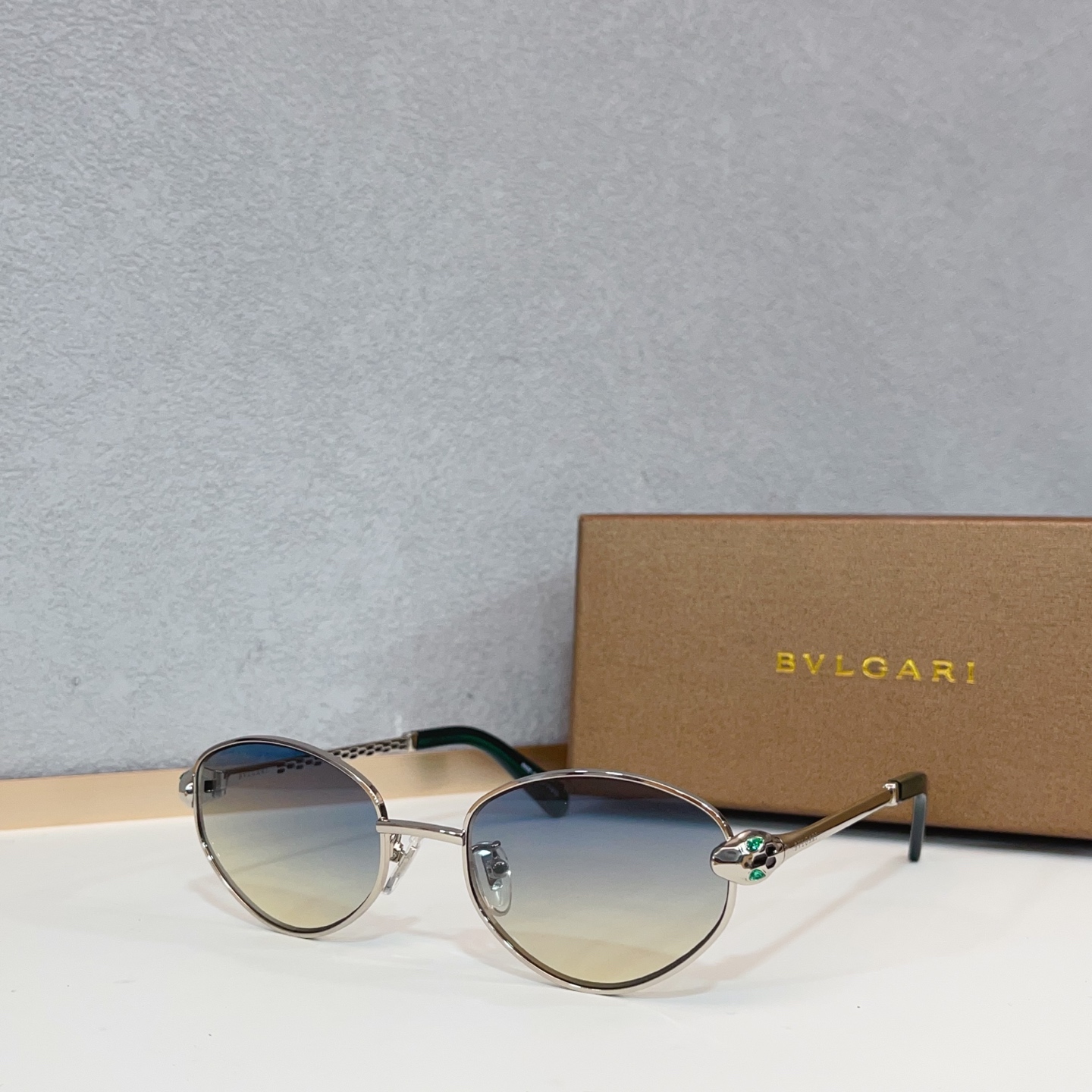 Bulgari luxury sunglasses - cnluxepick