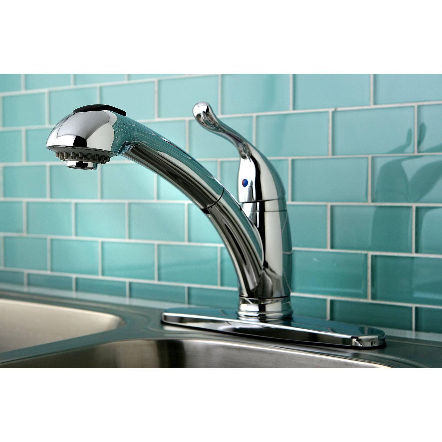 Kingston Brass KB5700YL Yosemite Single-Handle Pull-Out Kitchen Faucet Matte Black