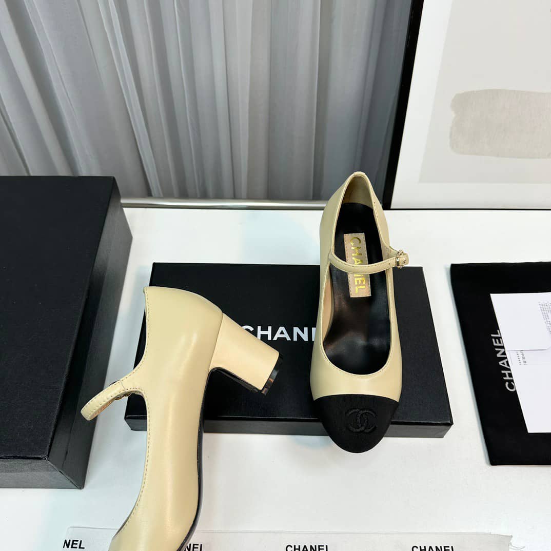 Chanel Mary Janes Beige G45118