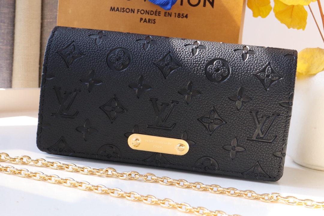 Top version LV woc LiLy Woc Monogram chain bag - cnluxepick