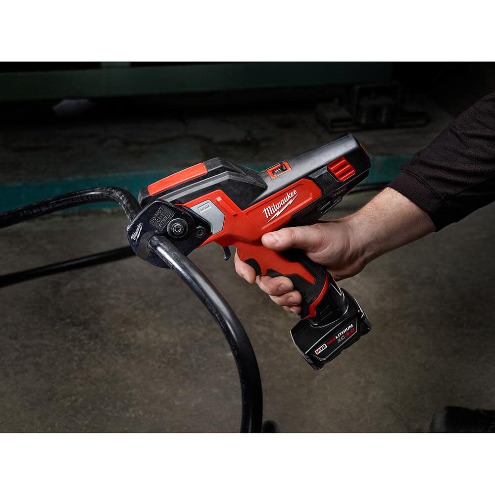 Milwaukee M12 600 MCM Cable Cutter 2472-20