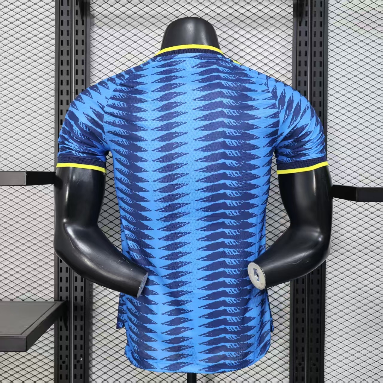 2026 World Cup jersey, Colombia, away game, player version