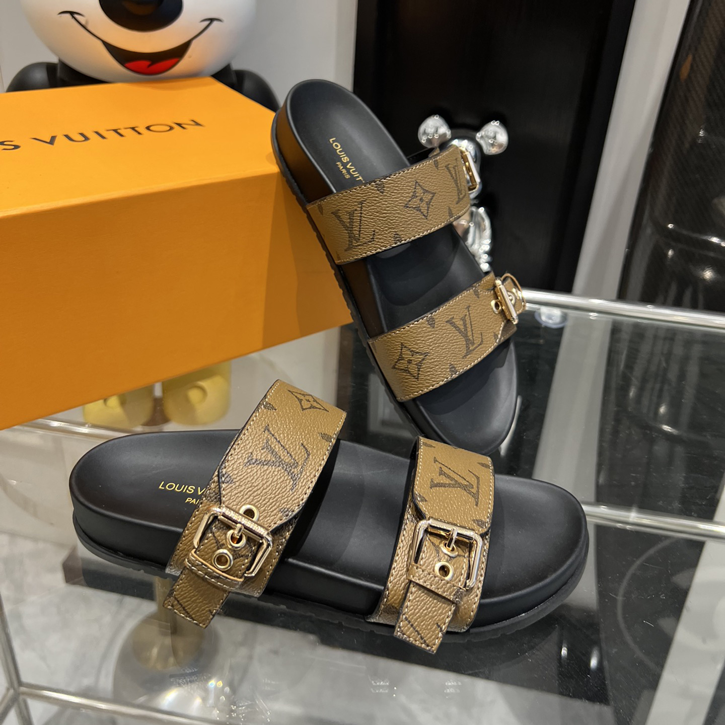 LV 24ss High Original unisex slippers - cnluxepick