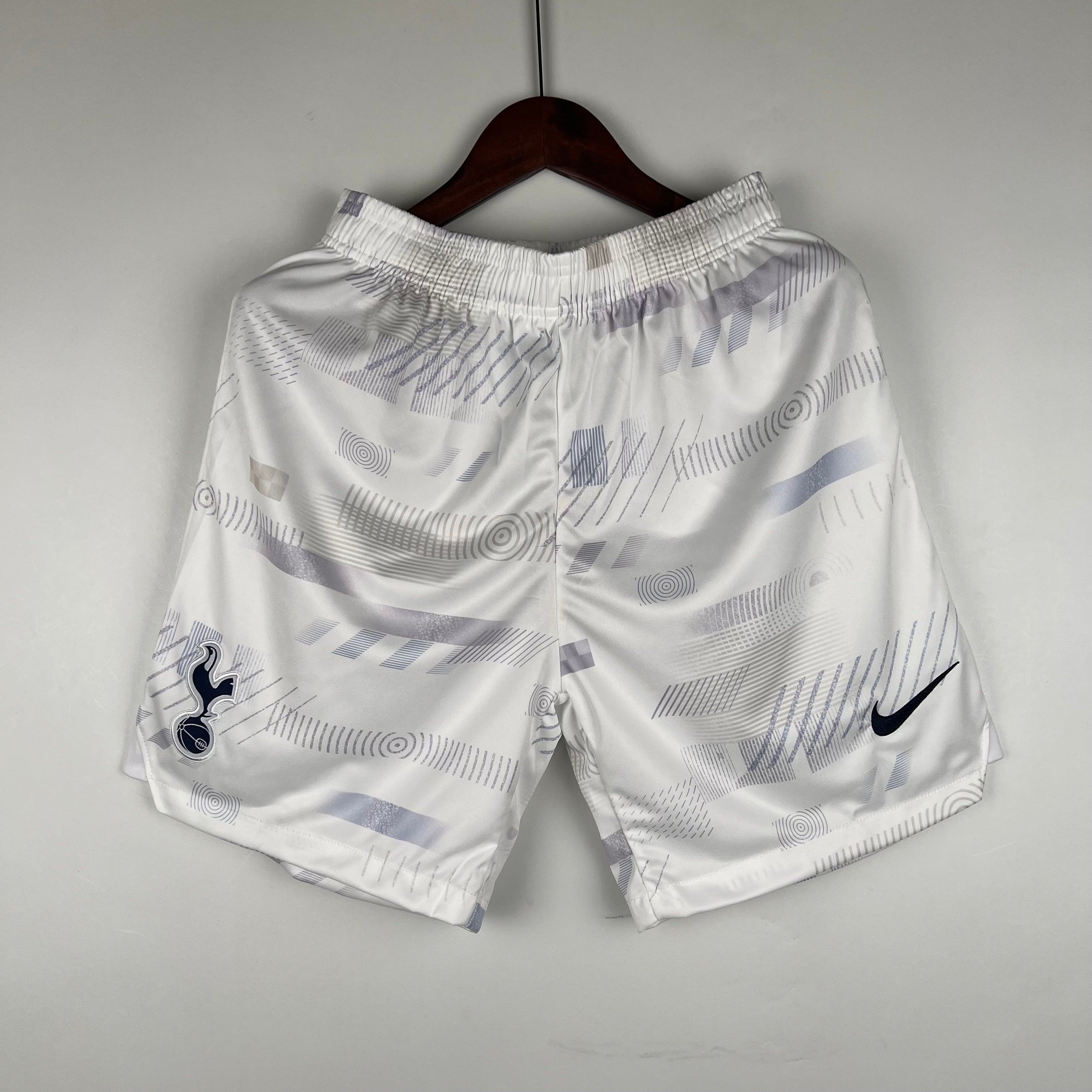 Short de Football Tottenham 2023 2024€11.99