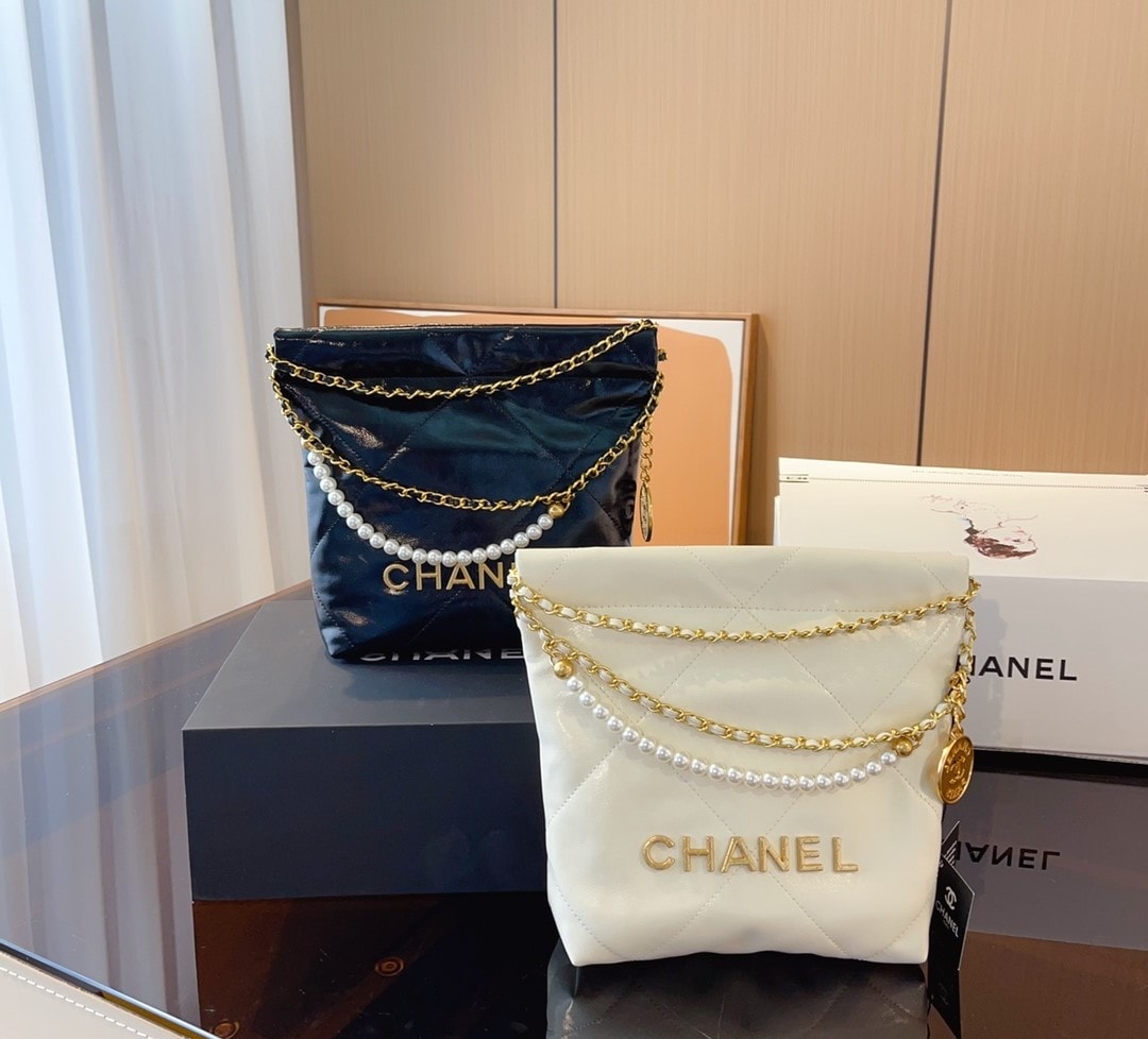 Chanel 22 Mini Handbag Crystal Pearls White 22Cm As3980