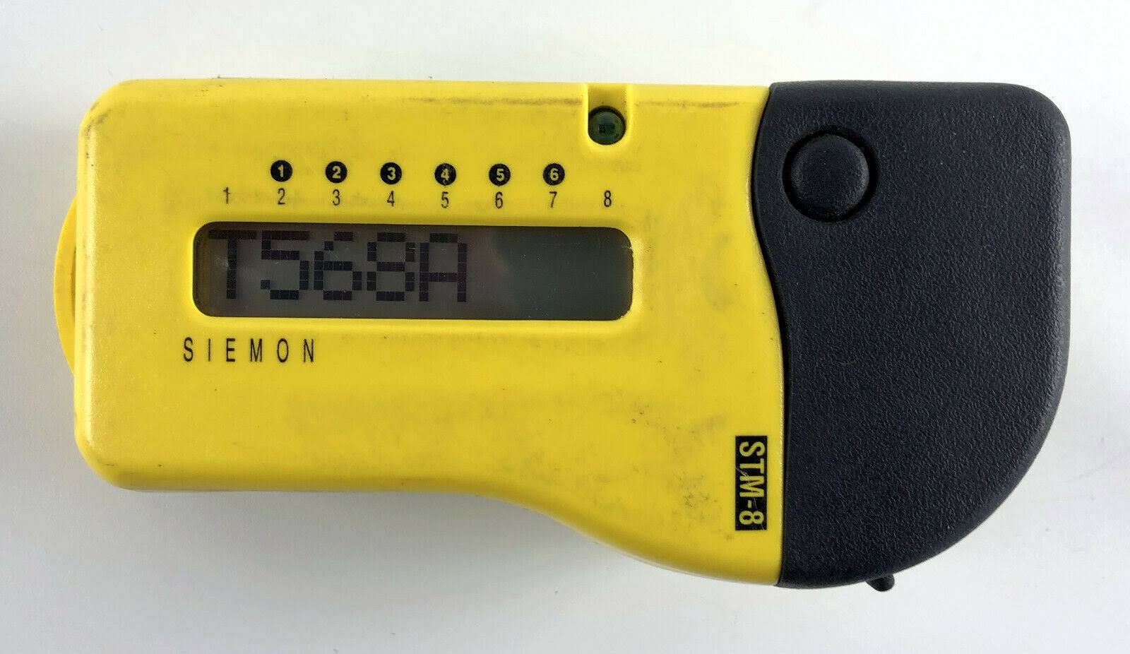 Siemon STM-8 Hand-Held Cable Tester