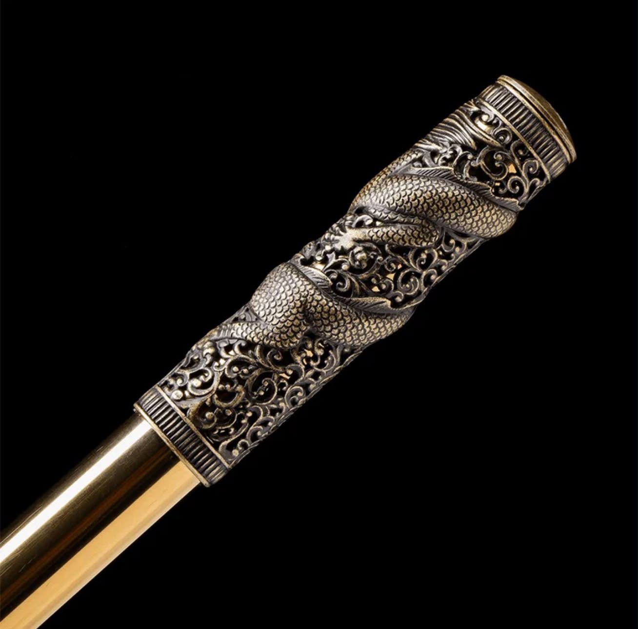 Black Myth – Golden-Hooped Rod