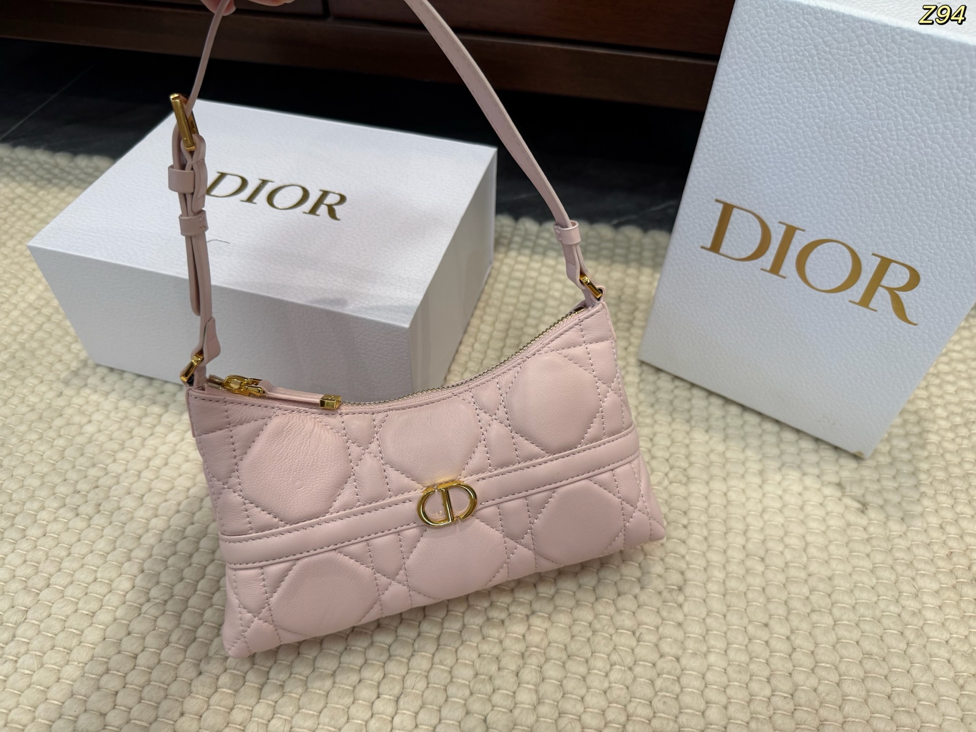 Dior DIOR hobo dumpling shoulder bag - cnluxepick